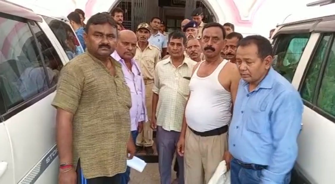 Bihar: Home guard jawan accused DDC of assault, saran news,bihar news