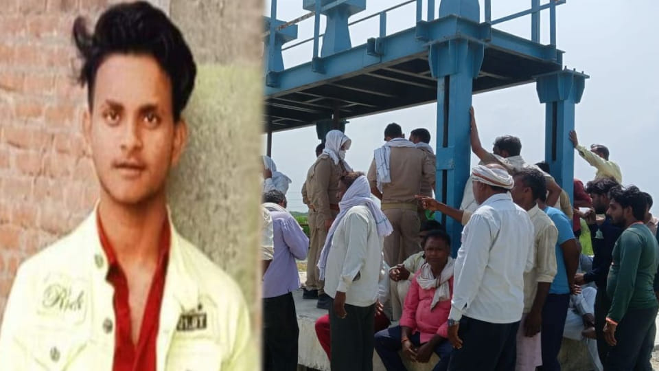 young man drowned in canal who went to bathe with friend In Mainpuri divers engaged in search