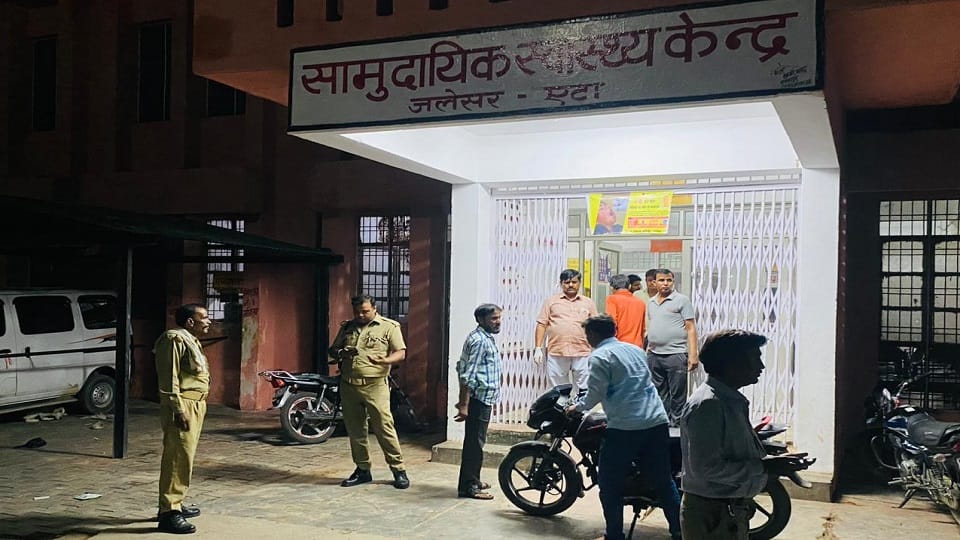 Etah: Unknown vehicle collided with bike riders, both died on the spot