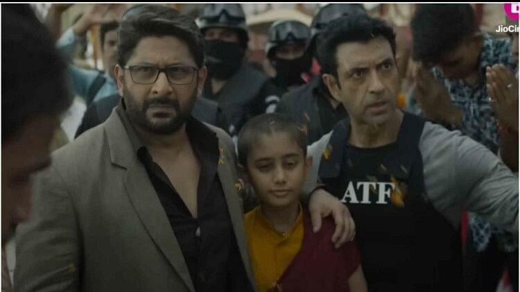 Asur 2 Review: 'Asur' changes tone due to change of writers, Brun Sobati again heavy on Arshad Warsi 2 Asura 2 Review in Hindi by Pankaj Shukla Geo Cinema Arshad Warsi Brun Sobati Ame Wagh Vaishesh Bansal Riddhi
