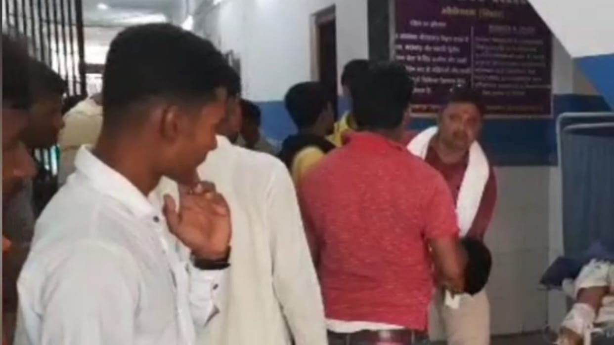 Inspector's younger brother crushed to death by truck in Aurangabad, another injured