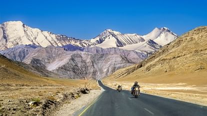 IRCTC Ladakh Tour Package 2023 Check Fare And Tour Details In Hindi