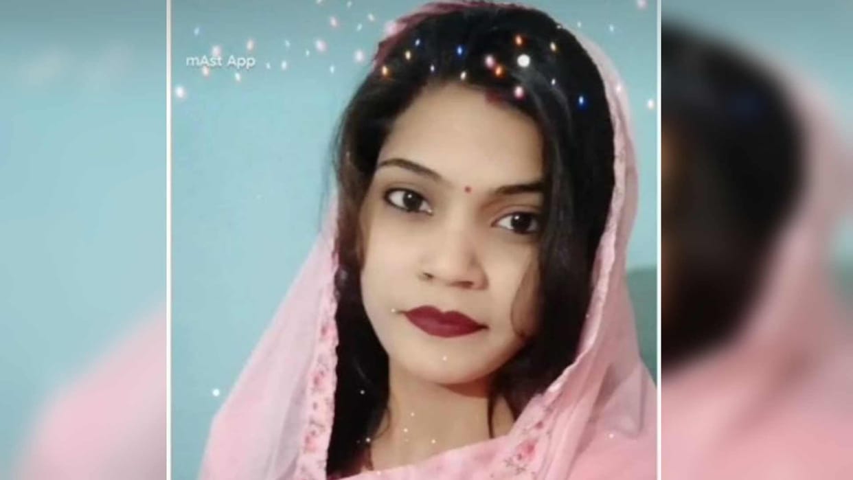 woman hanged herself on 19th day of marriage