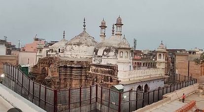 Gyanvapi : वकीलों की हड़ताल के चलते ज्ञानवापी से संबंधित मामलों में टली सुनवाई, दो में नौ अप्रैल की पड़ी तारीख Gyanvapi cases Hearing postponed for lawyers strike due to missing Advocate