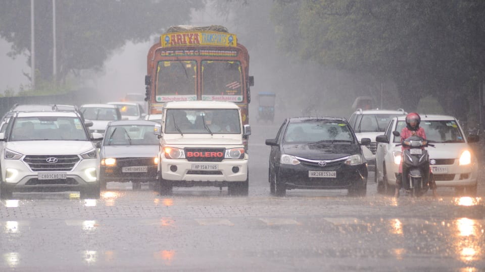 Monsoon 2023: why is it raining so heavily this year and rain heavily does not stop several hours
