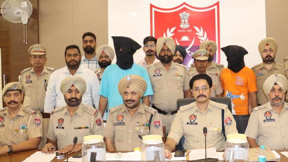 Patiala Police arrested two operatives of SK Kharod and Gandhi gang