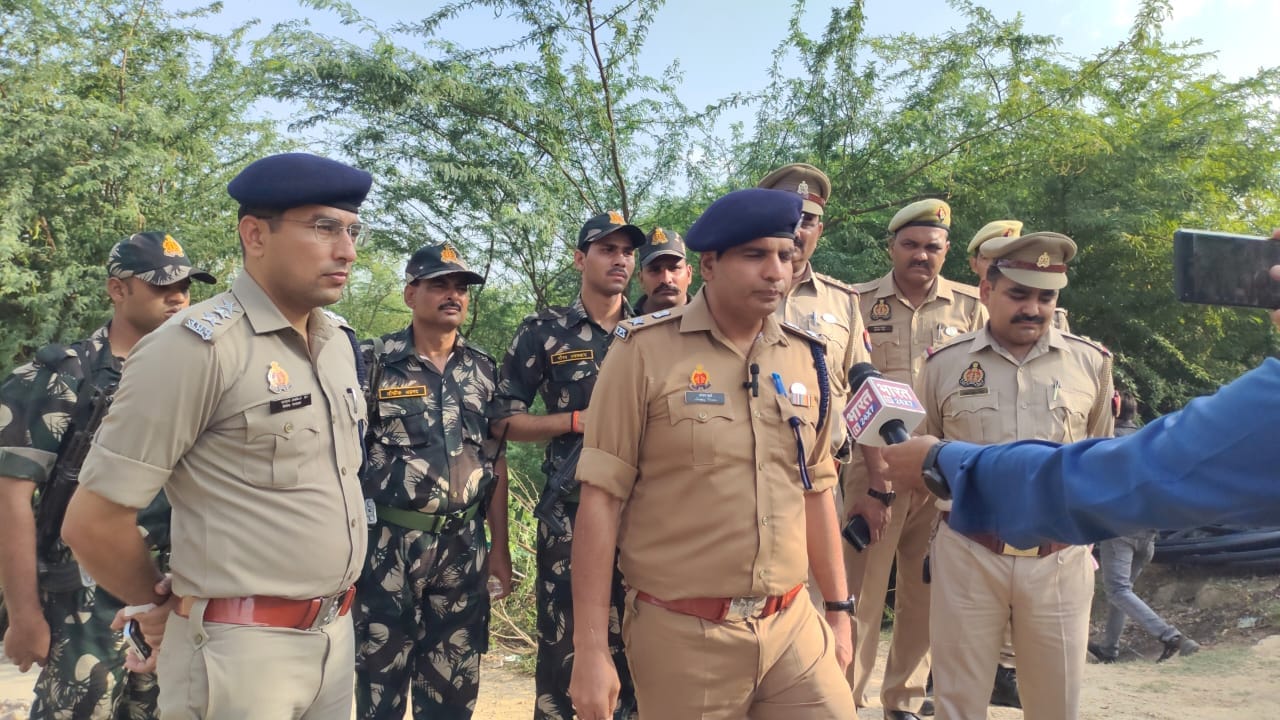 Rotten dead bodies found in the ravines of Etawah, the relatives used to understand the relationship between b