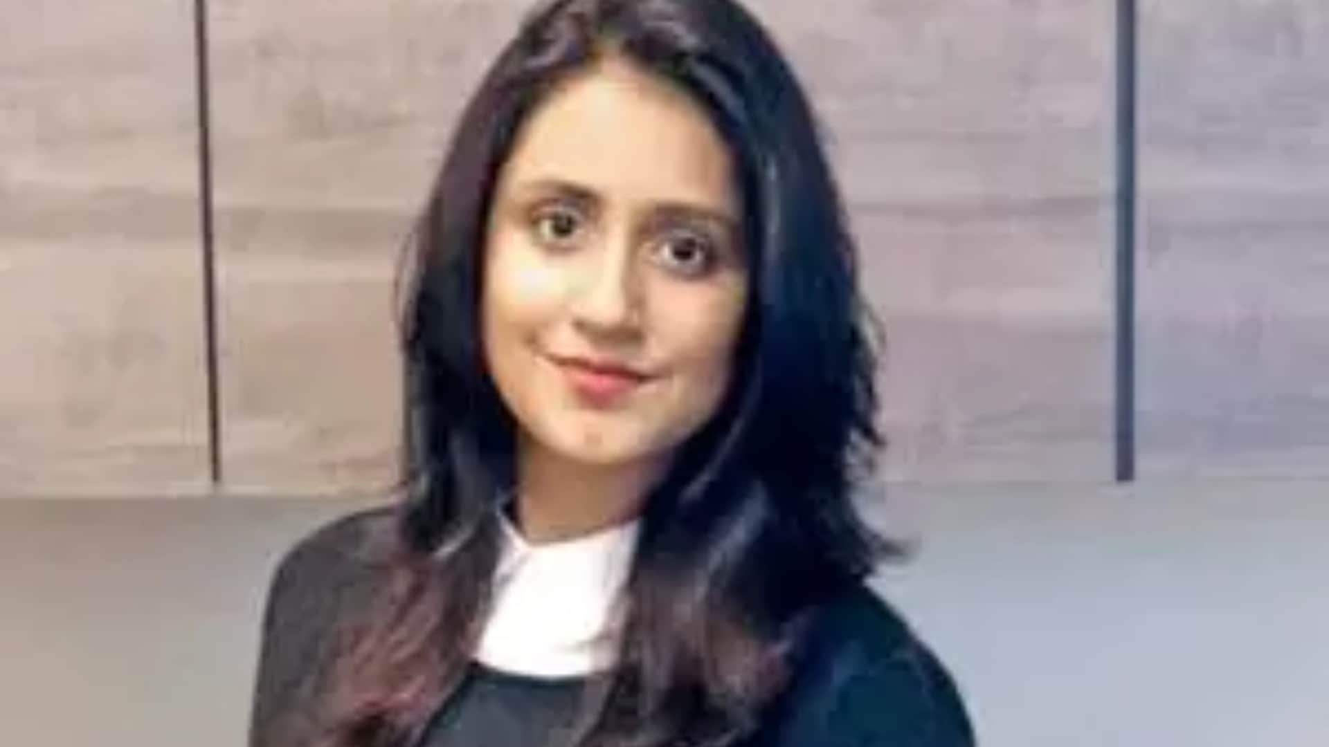 Krishna Bhatt makes her directorial debut with the Balika Vadhu Superstar Avika Gor in the lead