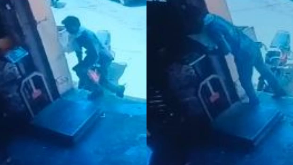 Rajgarh Crime 25 thousand rupees stolen from businessman taking a nap in broad daylight