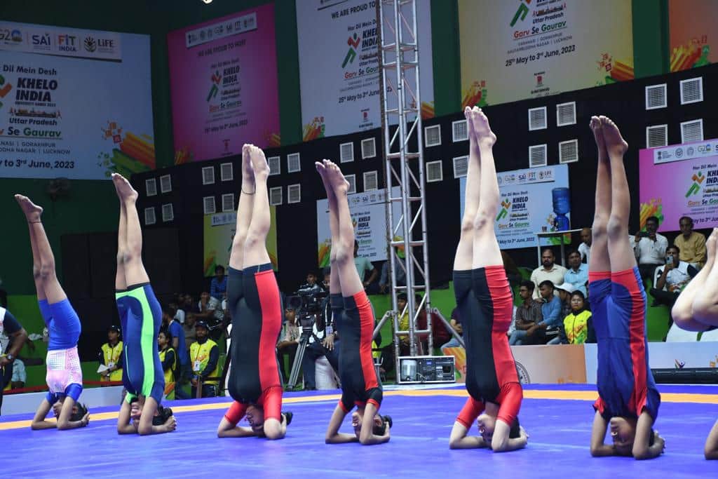 Khelo India started with Surya Namaskar Kalinga Institute's girls athlete surprised everyone in Yogasana