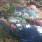 राजोरी में आतंकी से बरामद हथियार व अन्य सामान