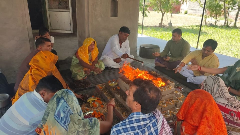 Pran Pratishtha Mahotsav of new idols started in Baral idols were broken in 133 year old temples