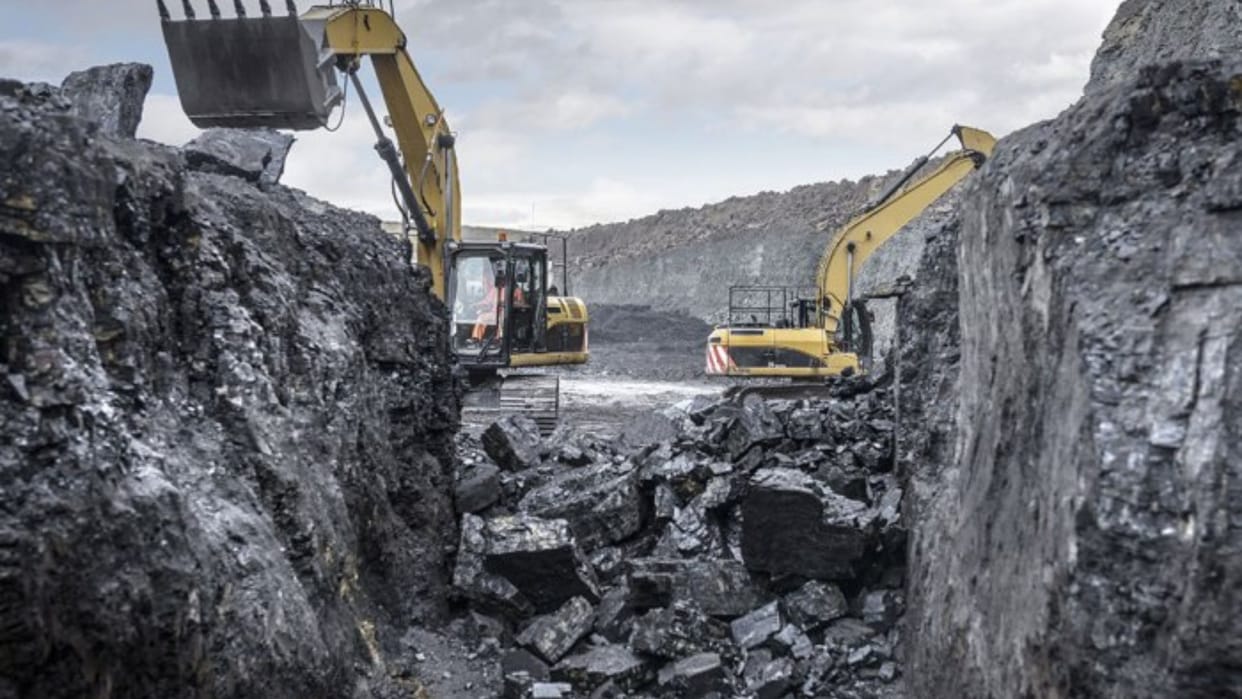 meghalaya high court pulls up state government over illigal coal mining export