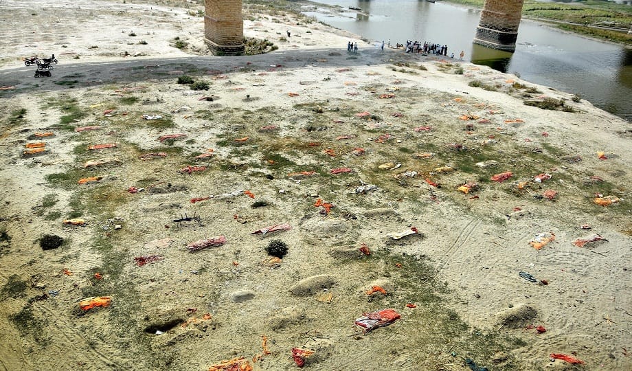 dead bodies buried at Phaphamau Ghat will be cremated, four teams formed under the leadership of AMC