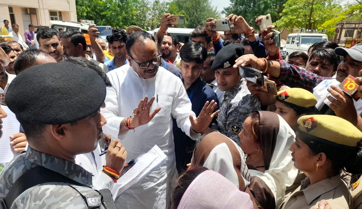 UP Politics, Deputy CM Brijesh Pathak reached Auraiya, said SP has derailed, Akhilesh has lost publics trust