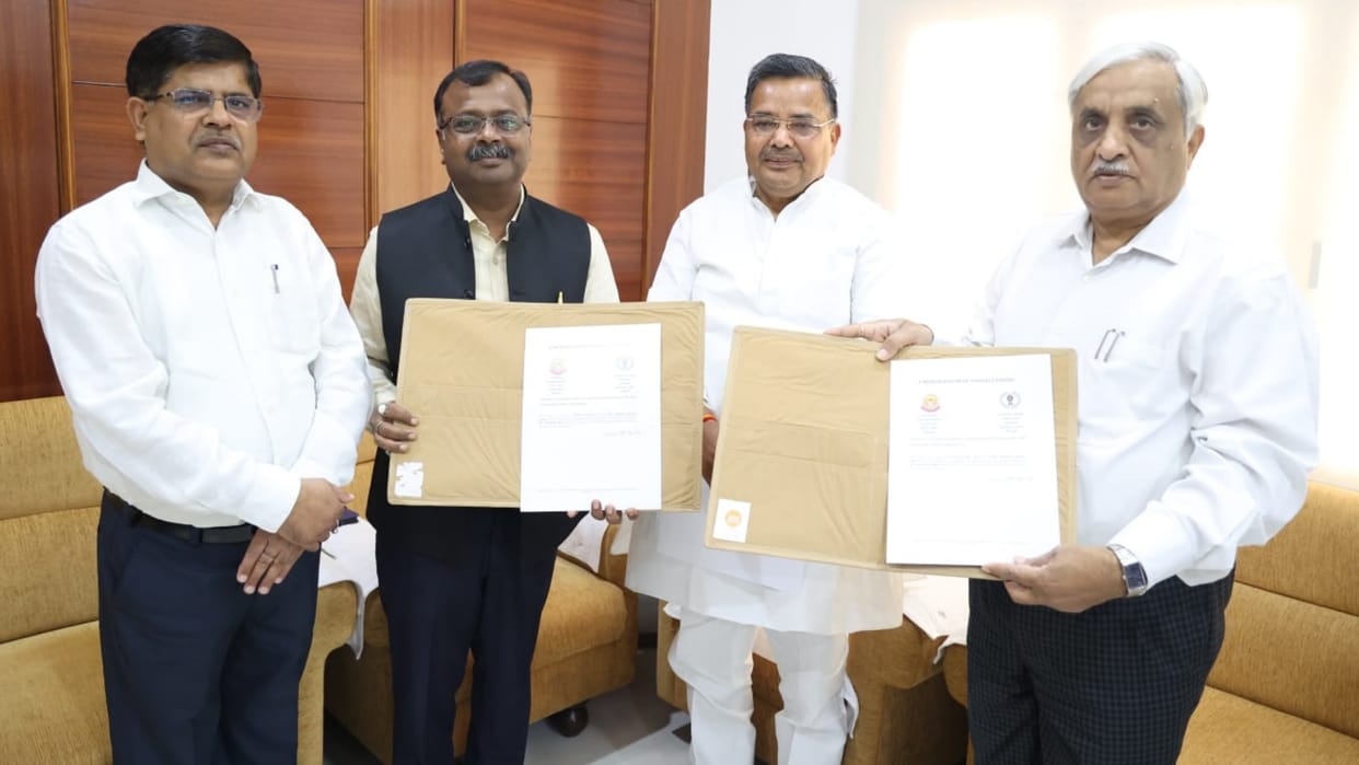 MOU between cultural department and chandrashekhar university balia.
