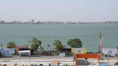 रामगढ़ताल ।