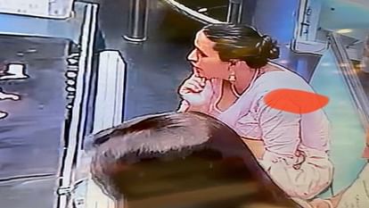 Vicious female thief steals mangalsutra from jewellery shop in Karnal, incident captured in CCTV