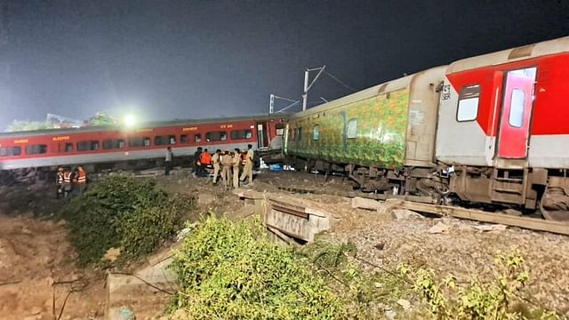 odisha train accident photos balasore more then 200 died 900 injured high level investigation ordered