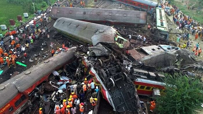 odisha train accident photos balasore more then 200 died 900 injured high level investigation ordered