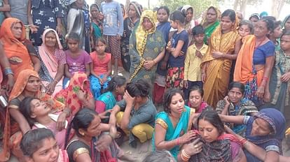 दोस्त को बचाने में चली गई जान: तिलक समारोह में DJ पर हुई मारपीट, कैमरामैन की मौत Cameraman killed in fight over dance on DJ in Tilak ceremony at deoria