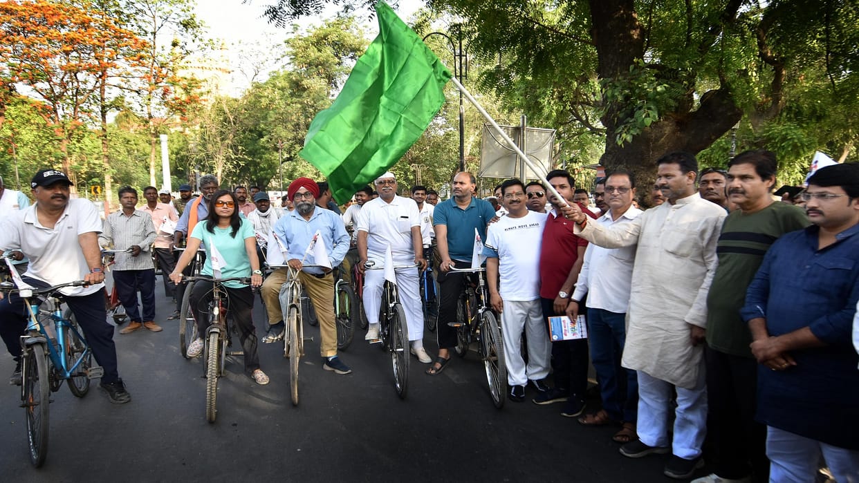 World Bicycle Day: Urban gathered in Amar Ujala's Cyclothon, Mayor flagged off