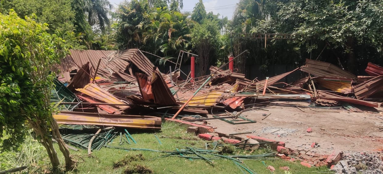 Bhopal News: Alcohol was served illegally in Amulya Garden, notice to manager, bulldozer driven