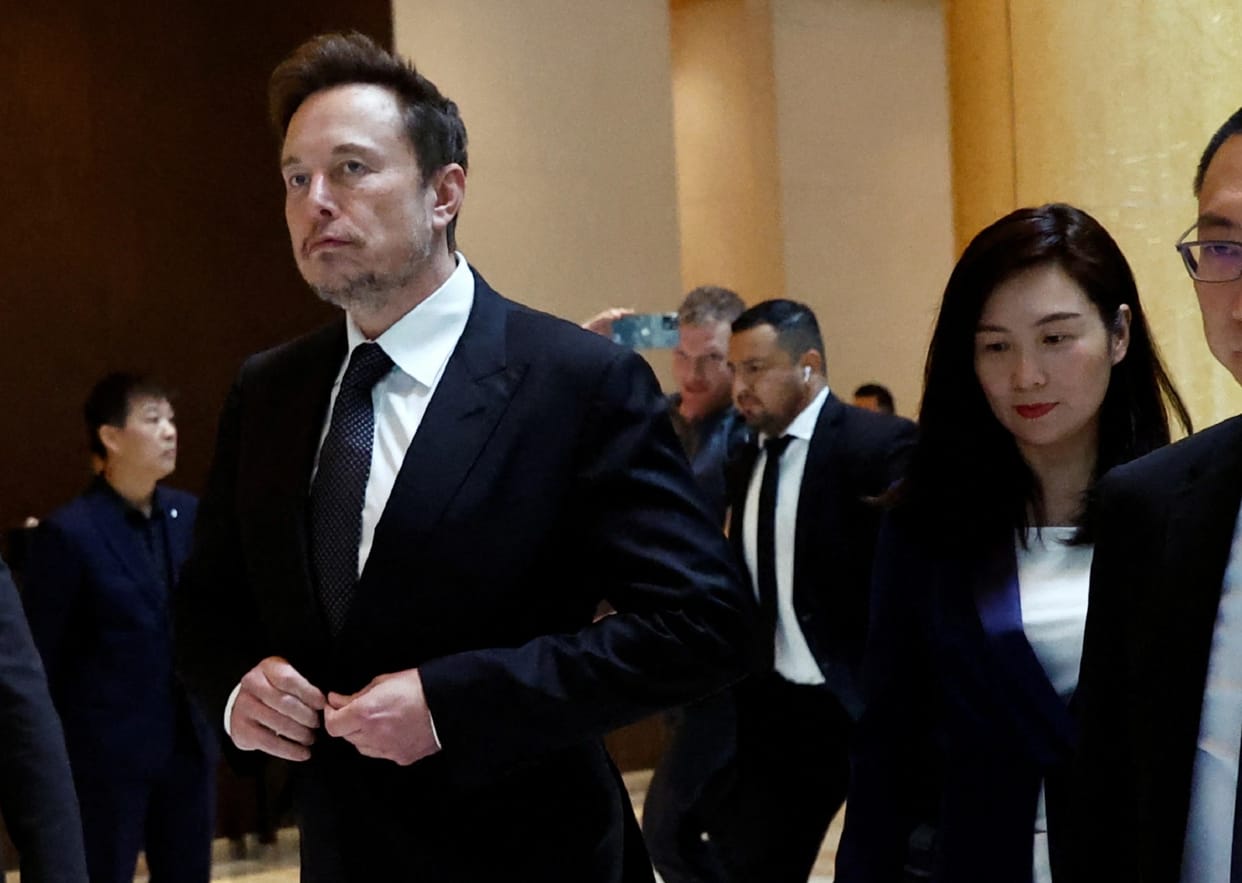 Elon Musk's Tesla and Apple may lose millions of customers in China Know Why