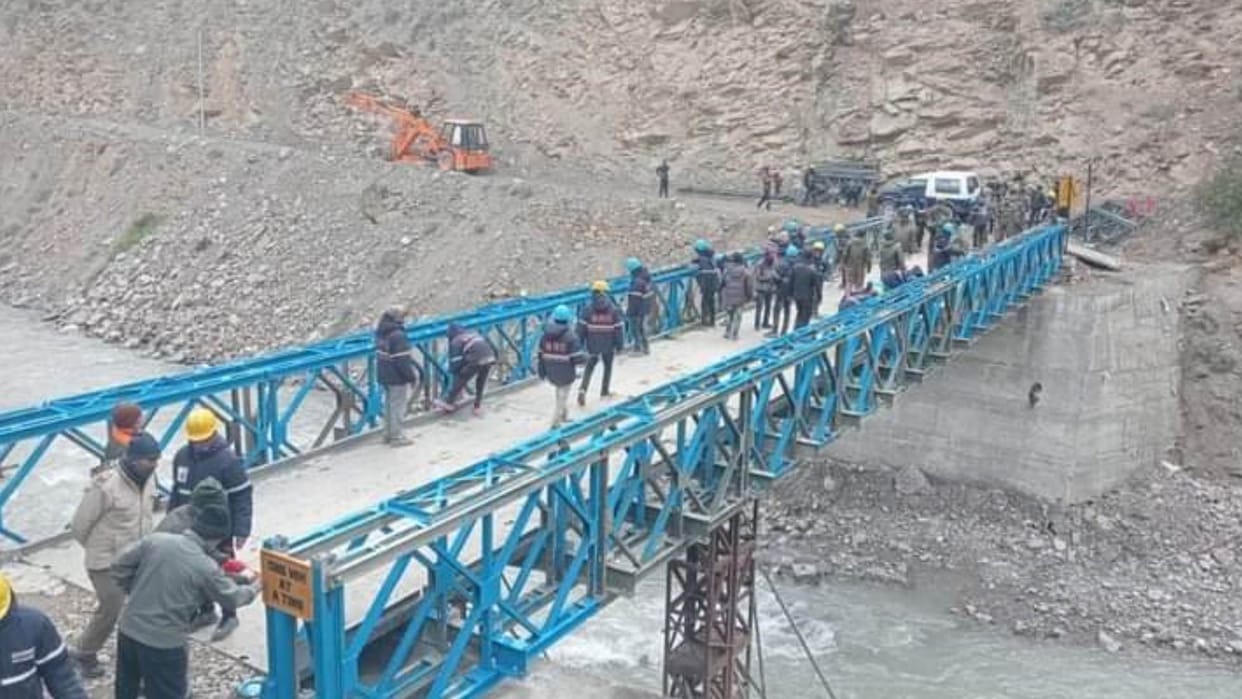 Broken bridge on India-China border a month and a half ago movement resumes Malari Highway chamoli uttarakhand