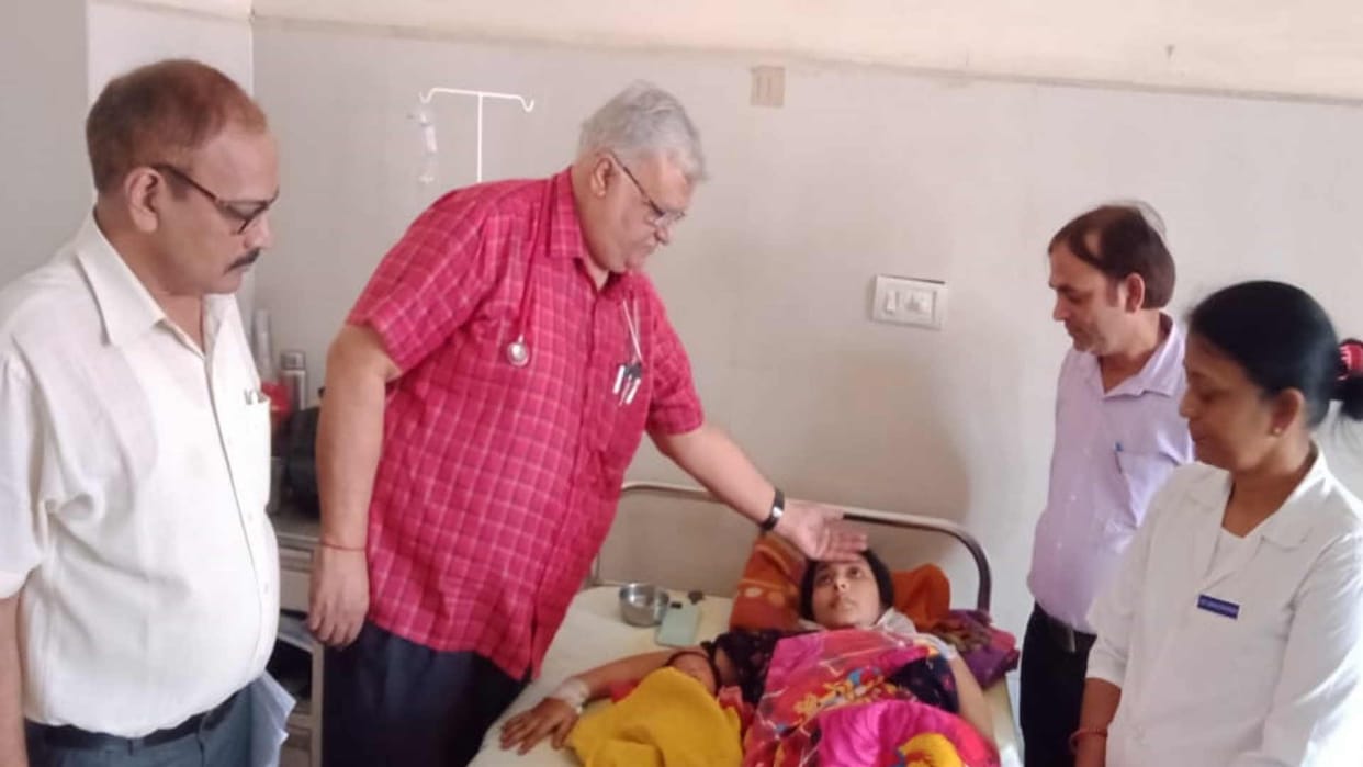 Antibiotic injection sample taken for women in gorakhpur