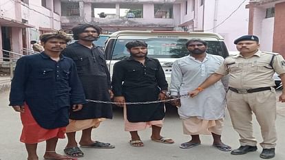 four interstate fake saints arrested in Raipur Chhattisgarh