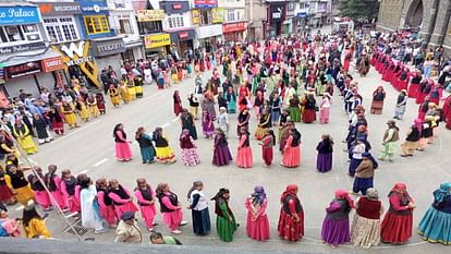 Shimla Summer Festival: Mahanati on Mallroad, Women Dancing Together, see pictures