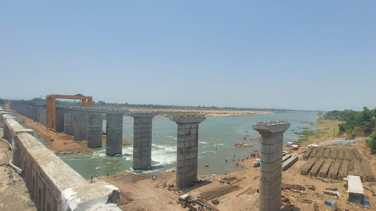 Sehore: For the first time in the state, there will be five bridges on the Narmada river in one city