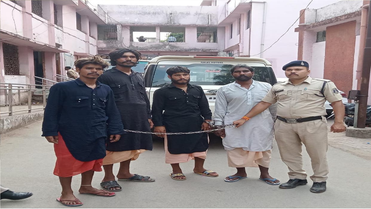 four interstate fake saints arrested in Raipur Chhattisgarh