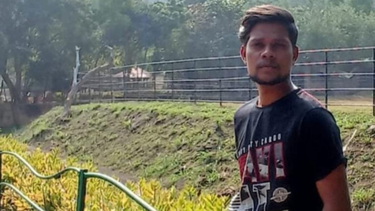 young man dies two brothers scorched due to lightning in durg