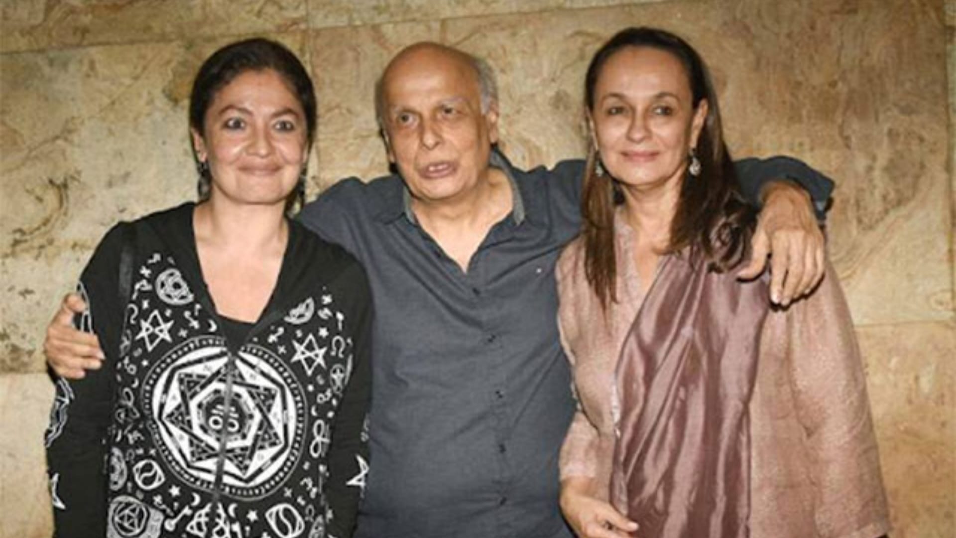 These Bollywood Star Are Very Close to Their Step Mother From Sara Ali Khan to Ira Khan