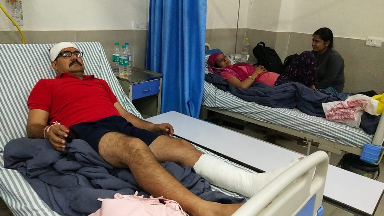 Sawai Madhopur Scooty rider police constable fell in 12 feet deep gutter