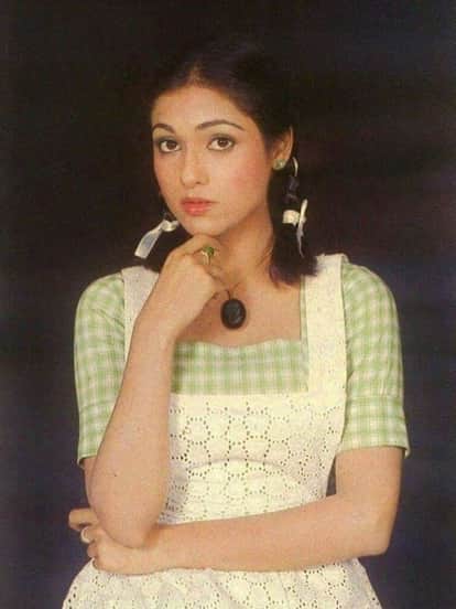 टीना मुनीम