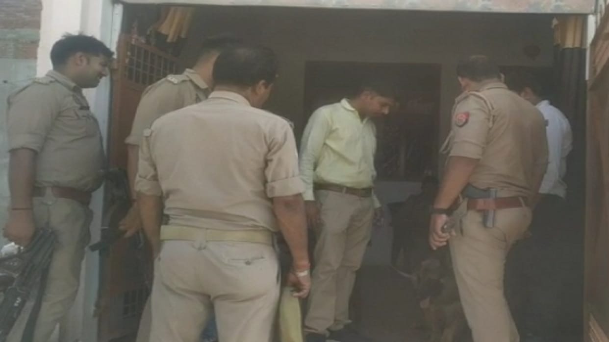 Inspector's wife strangled to death in Prayagraj, incident happened near Pipalgaon police post