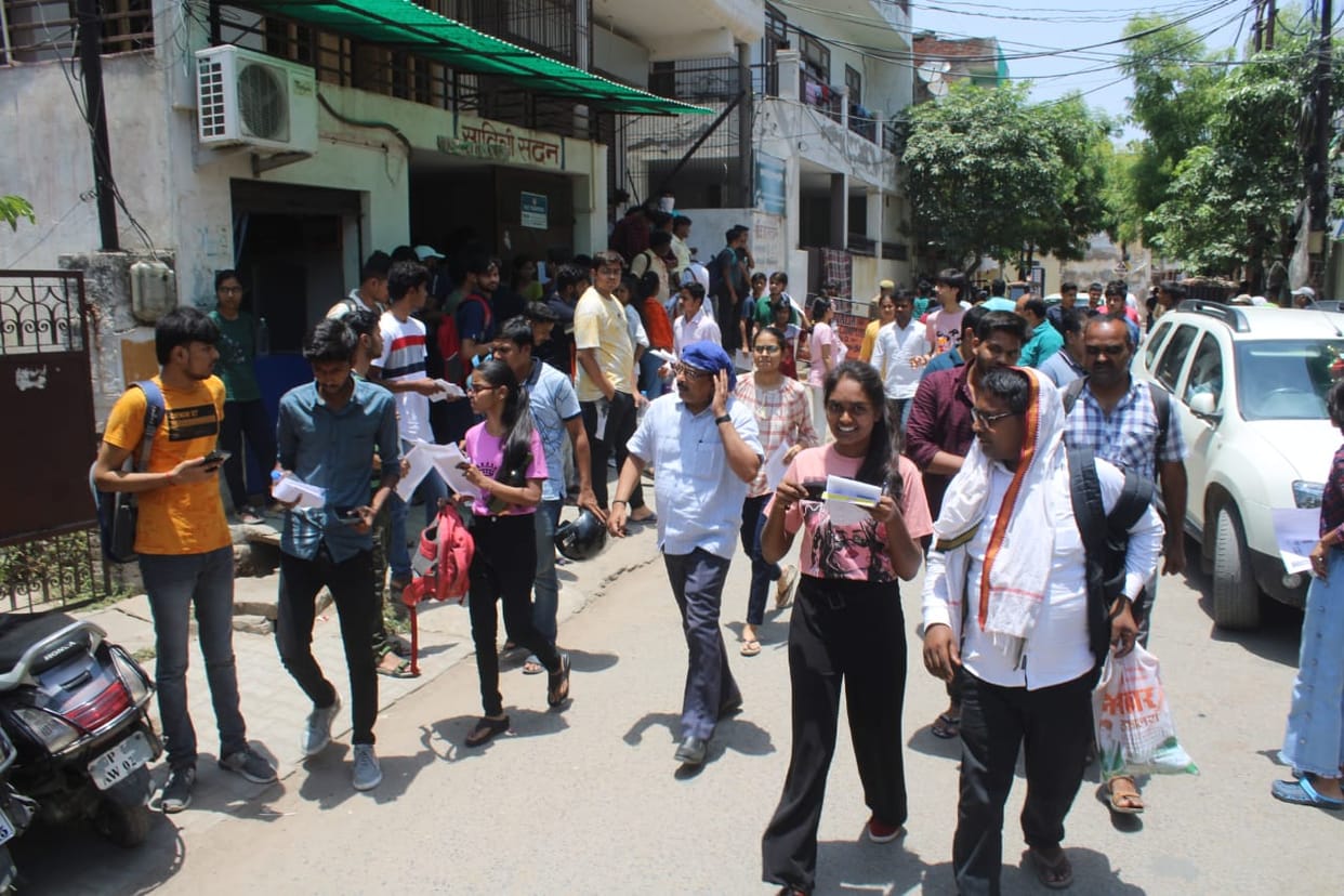 JEE Advanced 2023 candidate 58 left exam in Varanasi Mathematics questions confused