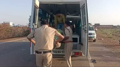 Shivpuri Accident: Bus full of artists performing Banvasi Katha overturned, driver and child artist killed