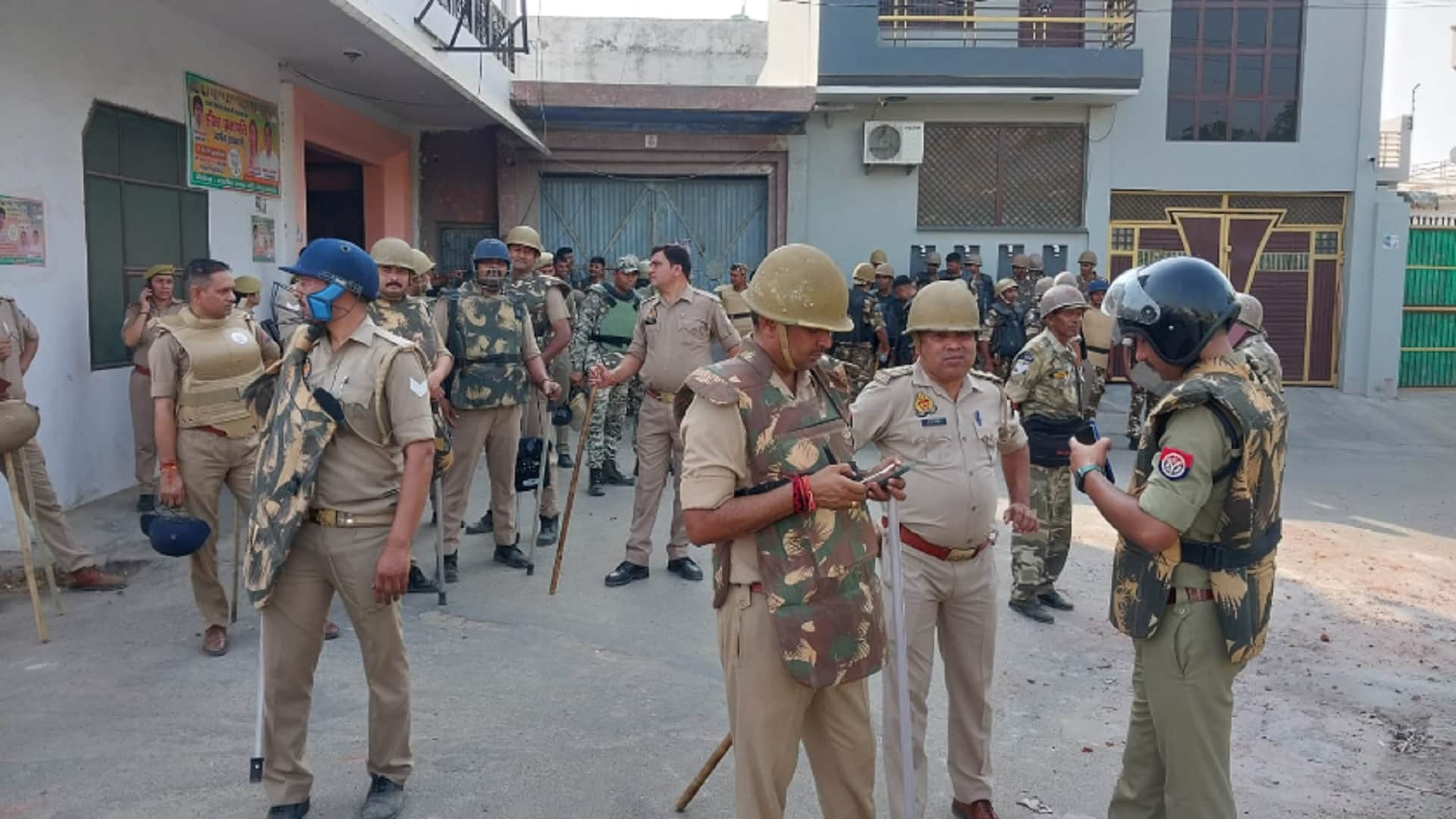 Meerut: Stone pelting on MDA and police over land dispute in Kankar Khera and accused arrested