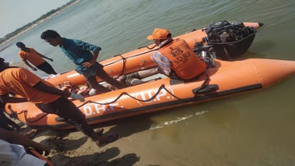 Bodies of three of the five drowned youths found in Sangam, search continues for two youths immersed in water
