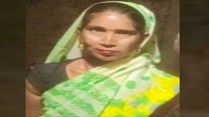 Unnao: पति से विवाद के बाद पत्नी ने ट्रेन के आगे कूदकर दी जान, शव देख परिजनों में मचा कोहराम Unnao: Wife commits suicide by jumping in front of train after dispute with husband