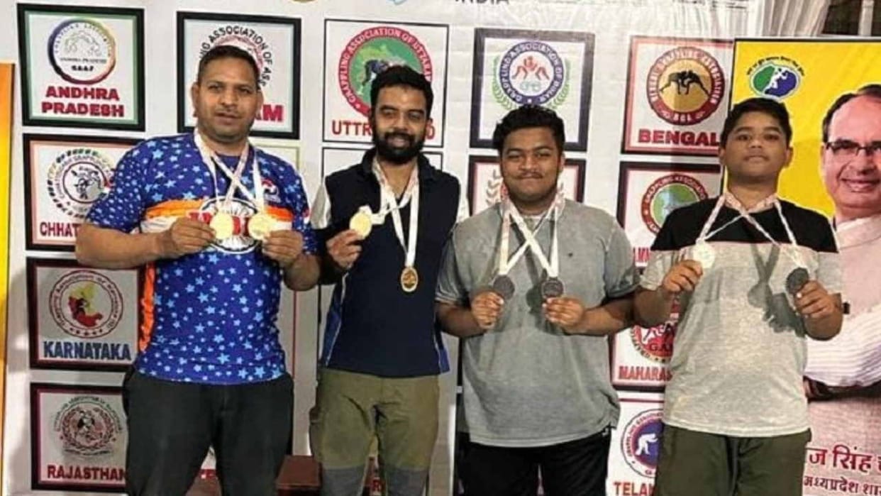 Himachal won nine medals including four gold in National Grappling Competition