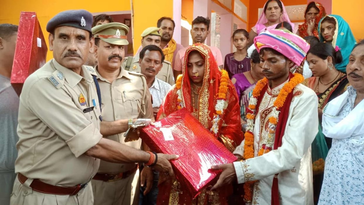 married in police station after Barat returned in House at siddharth nagar