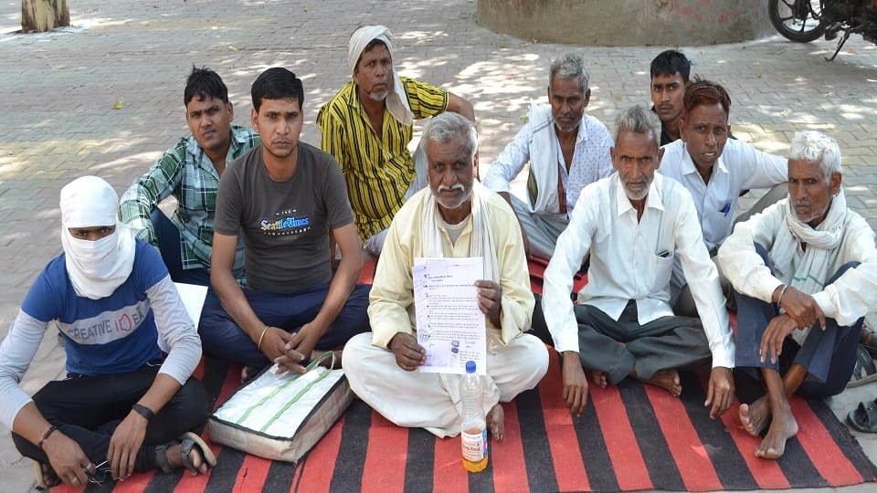 Troubled by illegal possession complainant reached Tehsil with petrol