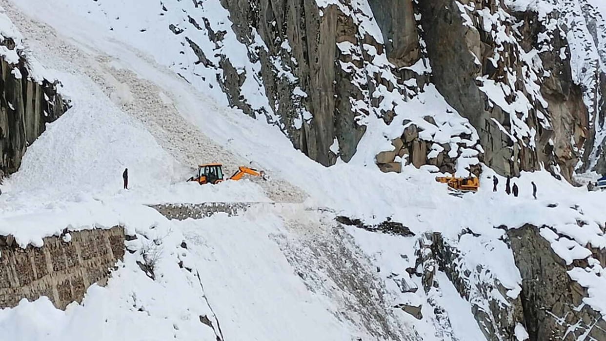 It will be easier for the army to reach from Srinagar to the border of China adjacent to Himachal