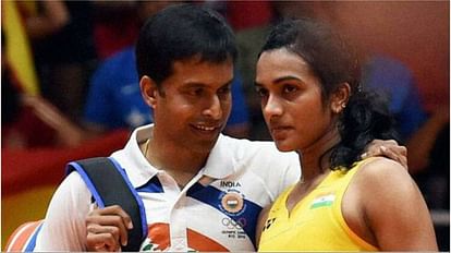 PV Sindhu: कोच गोपीचंद बोले- सिंधू की फॉर्म चिंता का विषय नहीं, सिंगापुर ओपन के पहले राउंड से ही हुई थीं बाहर Badminton Coach Pullela Gopichand said PV Sindhu form not a matter of concern