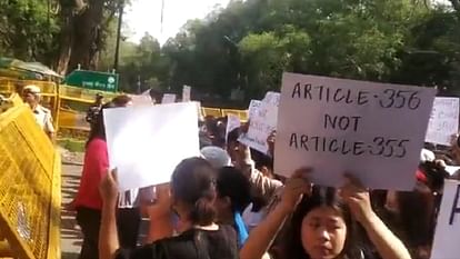 Manipur people protest outside Home Minister Amit Shah house in Delhi